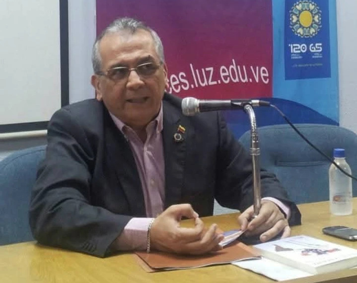 Liberan a Rodrigo Cabezas y otros dos economistas después de 41 días en desaparición forzada