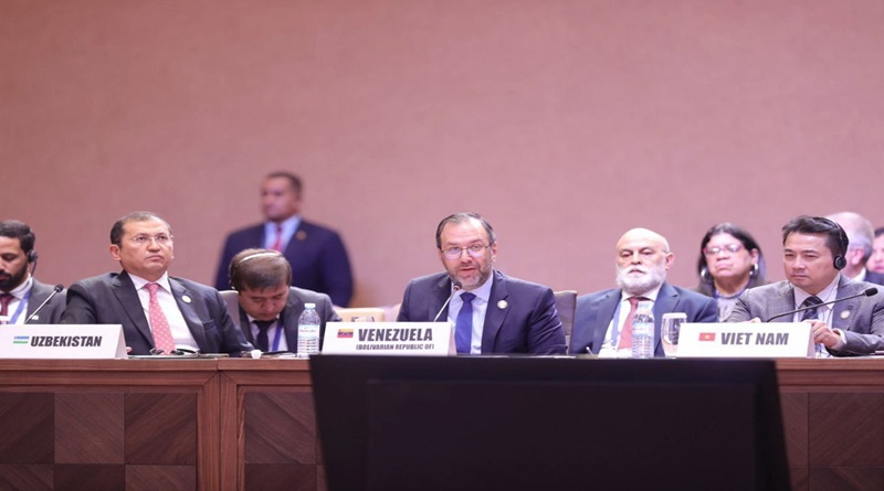 Yvan Gil denuncia ante No Alineados la «escalada de amenazas militares» de EEUU contra Venezuela
