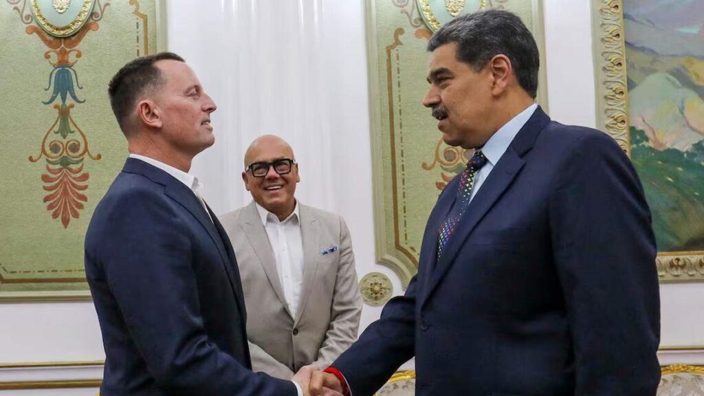 Líderes chavistas ofrecieron a EE.UU. una vía para mantenerse en el poder sin Maduro, dice el Miami Herald
