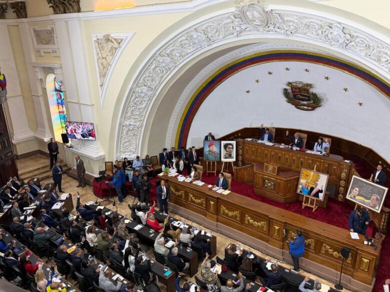 Grupo Parlamentario Libertad divulga proyecto de Ley de Amnistía: claves y reacciones 