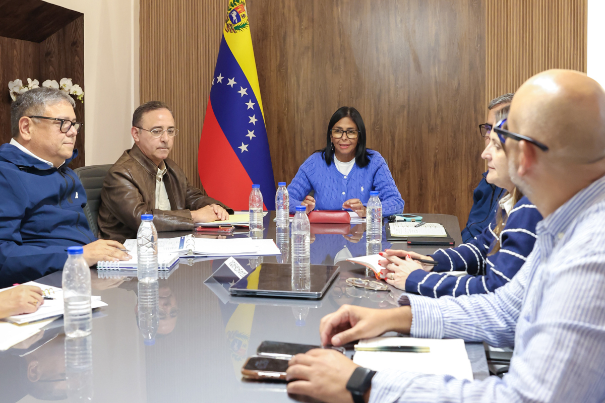 Delcy Rodríguez propone plan de ahorro eléctrico