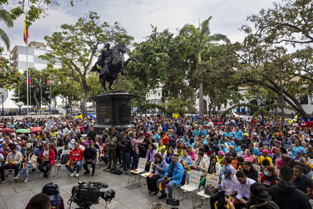 Chavistas expresan frustración por avance del caso contra Maduro y Flores en EEUU