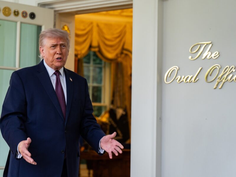 Trump dice que posiblemente se centre en Cuba una vez que solvente la guerra contra Irán