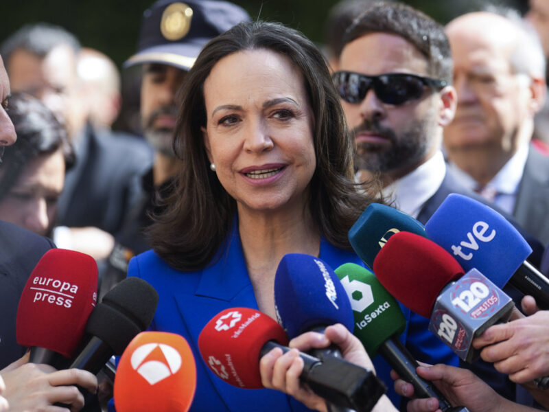 Machado dice que declaraciones como las de Albares sobre ella justifican su decisión de no reunirse con Sánchez