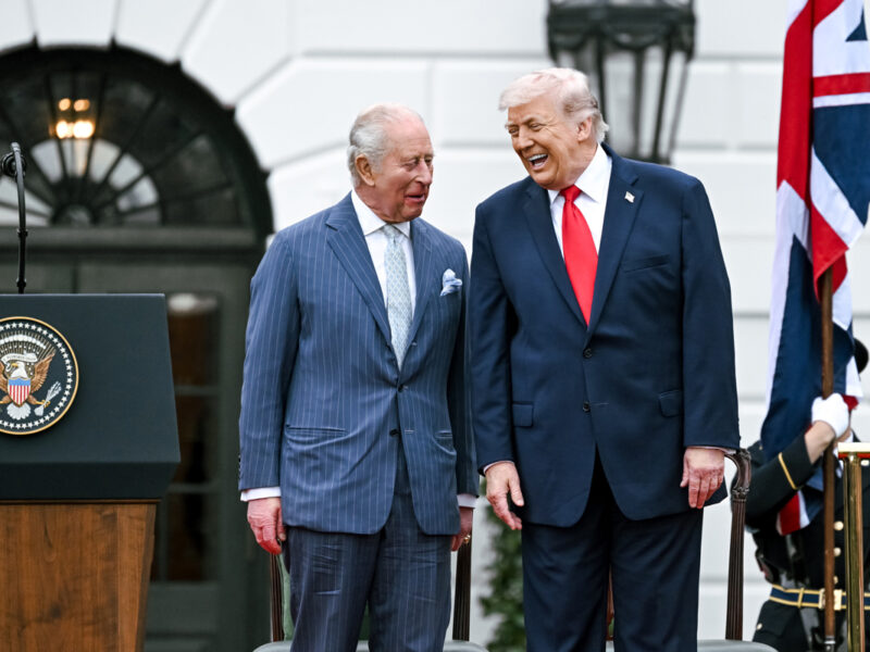 Rey Carlos III llama a la reconciliación con EE.UU. en un histórico discurso en el Capitolio