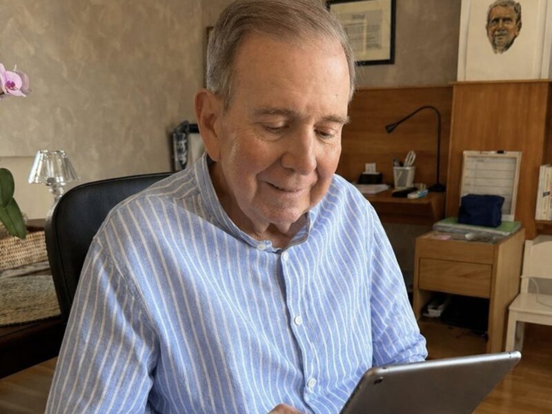 Edmundo González anuncia que está «de vuelta» tras su hospitalización: «Que no haya dudas»