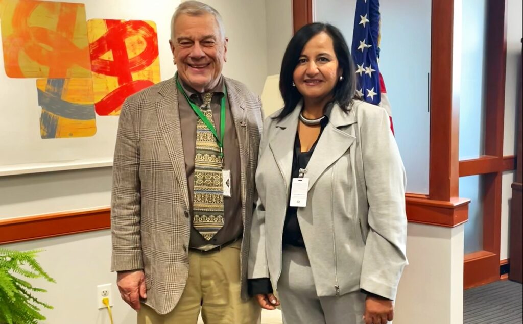 Michael Kozak y Dinorah Figuera evaluaron rutas para una transición democrática en Venezuela