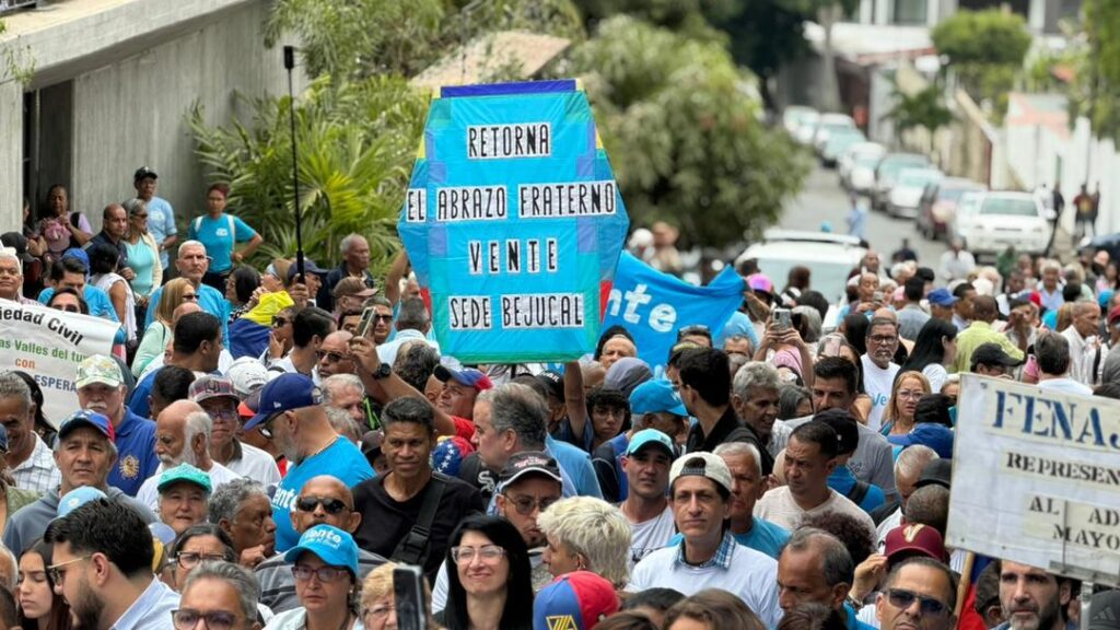 Aprovechar espacios, retar al sistema y movilizar: Vente Venezuela se prepara para el regreso de Machado