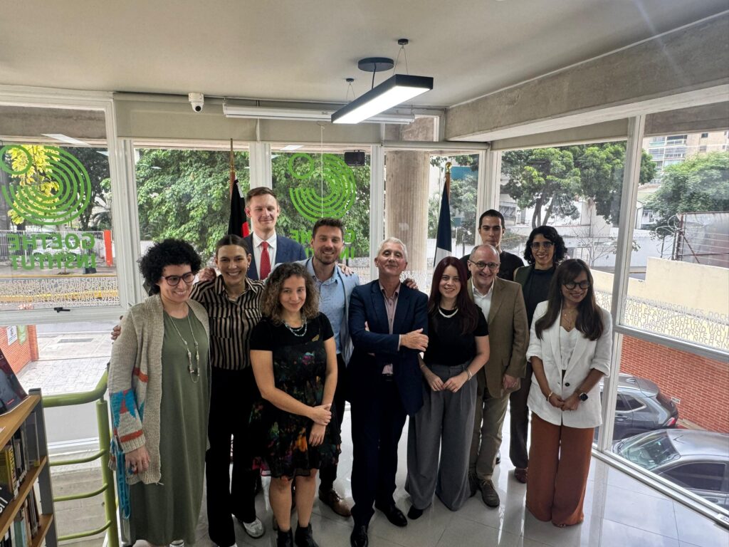 Embajada de Francia y Goethe-Institut firman renovación de convenio cultural en Caracas