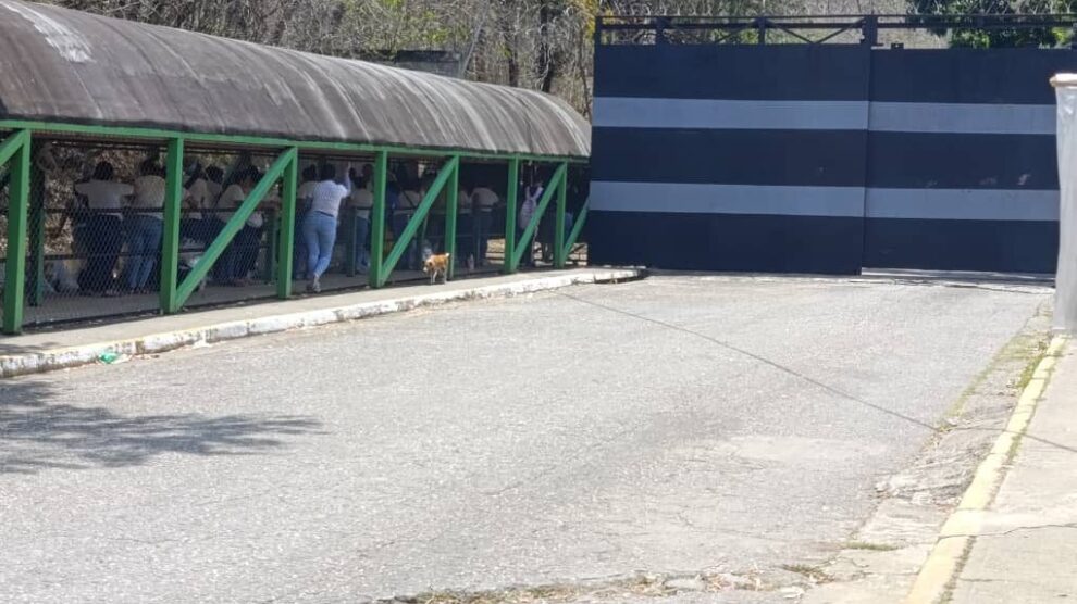 OVP denuncia traslado arbitrario de más de 600 presos desde Yare III