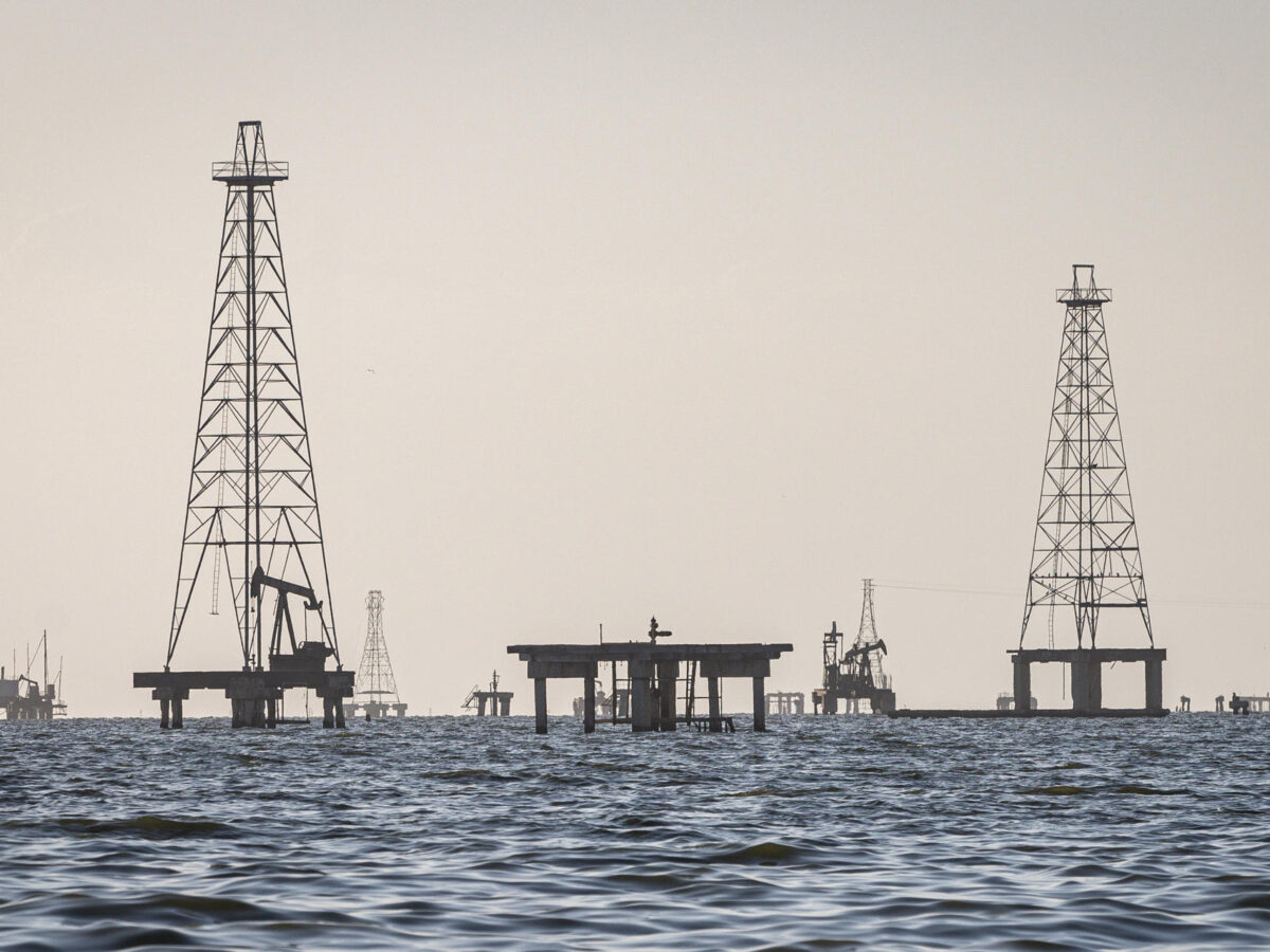 Empresas privadas extranjeras desempolvan equipos, lo que anticipa posible reactivación petrolera en Venezuela